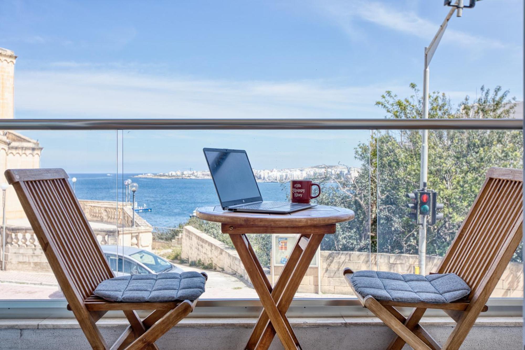 Blu Mar Sea View Apartments St. Paul's Bay Bagian luar foto