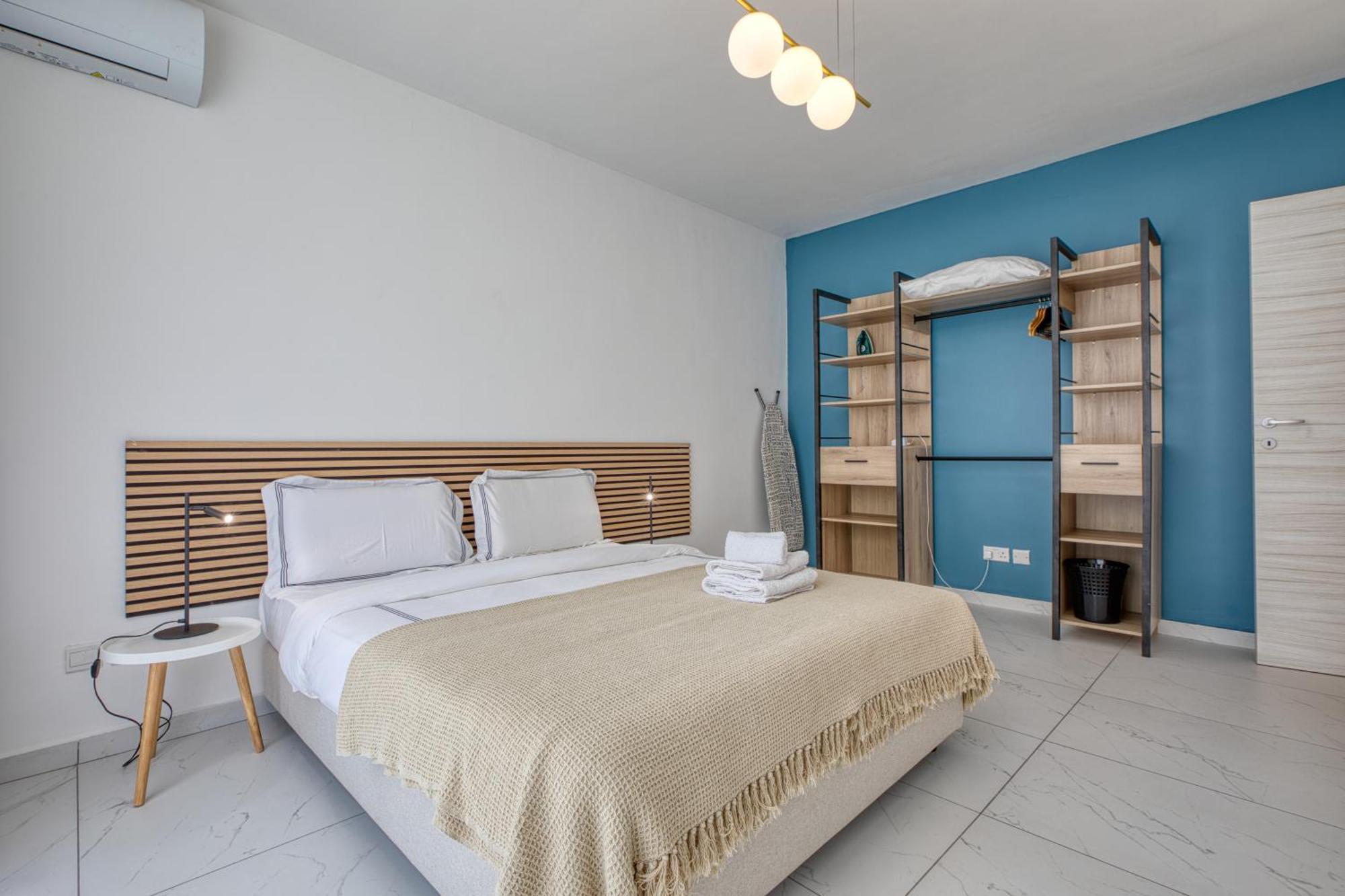 Blu Mar Sea View Apartments St. Paul's Bay Bagian luar foto