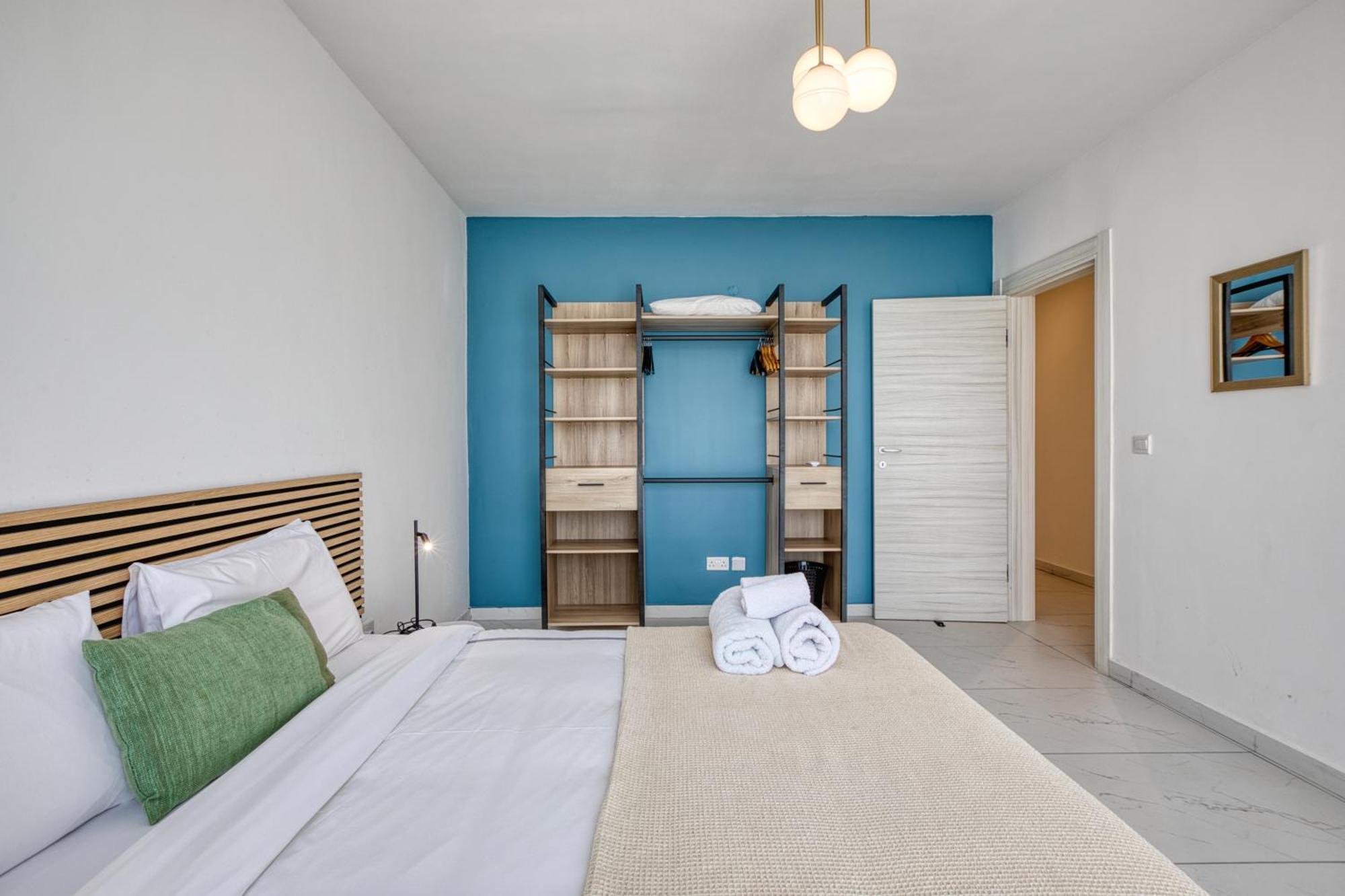Blu Mar Sea View Apartments St. Paul's Bay Bagian luar foto